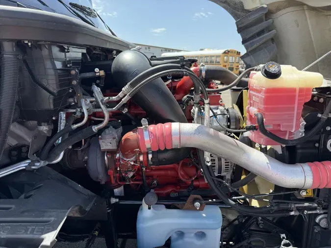 2021 International LT625