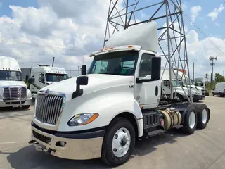 2019 NAVISTAR INTERNATIONAL LT625 DAYCAB T/A
