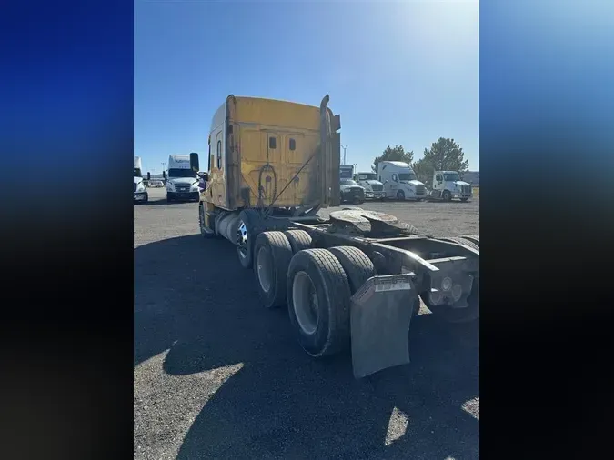 2017 FREIGHTLINER/MERCEDES CASCADIA 125