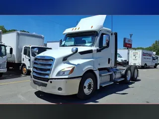 2020 FREIGHTLINER/MERCEDES NEW CASCADIA PX12664