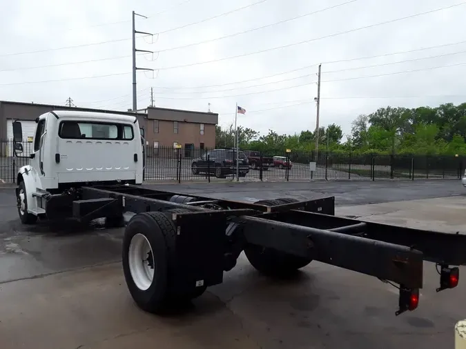 2020 FREIGHTLINER/MERCEDES M2 106