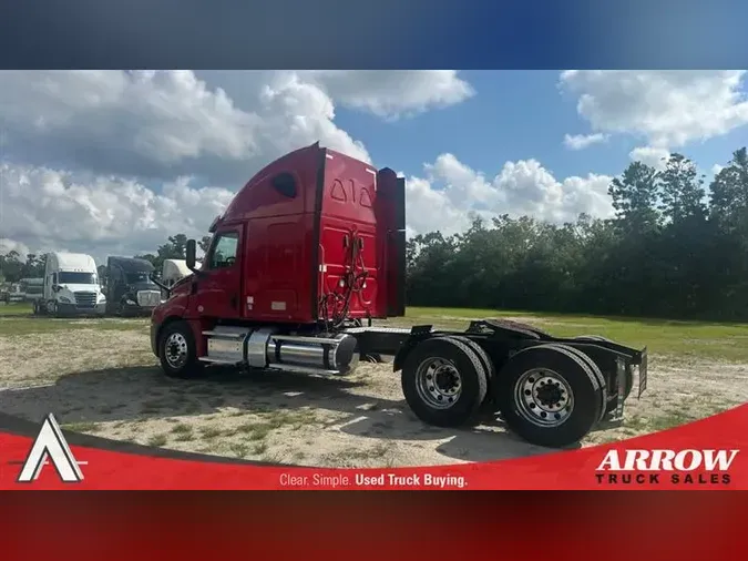 2020 FREIGHTLINER CA126