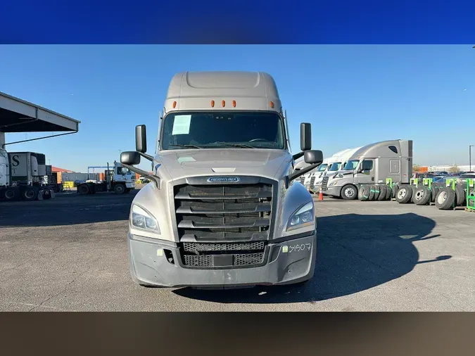 2024 Freightliner Cascadia 1262b7a6e031742332a7bd9bd6cf531f394