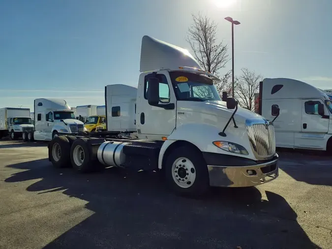 2018 NAVISTAR INTERNATIONAL RH613 DAYCAB T/A2b7affa2dbaeb390fa524e376e675c49