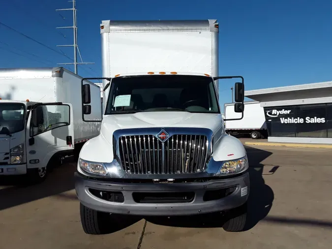 2017 NAVISTAR INTERNATIONAL 4300