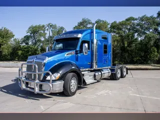2021 KENWORTH T680
