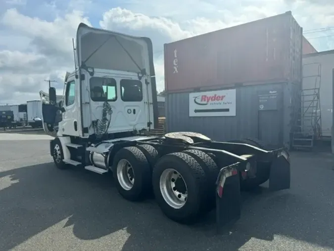 2020 FREIGHTLINER/MERCEDES NEW CASCADIA PX126642b8313a9204553ceaee5a5b8fce89978