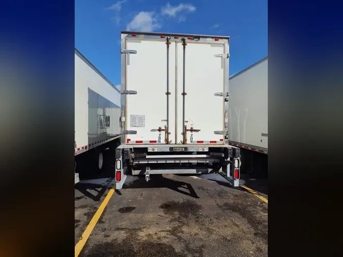 2016 FREIGHTLINER/MERCEDES M2 1062b837388ccd9074860daeb53a5706540