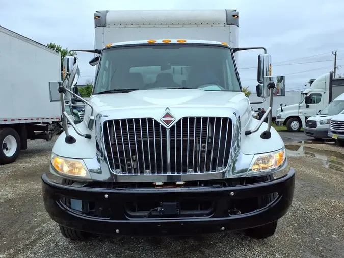 2019 NAVISTAR INTERNATIONAL 4300 SBA