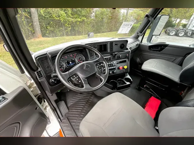 2019 INT LT625 6x42b87c45e142ba296fd82ded6ab4c4090