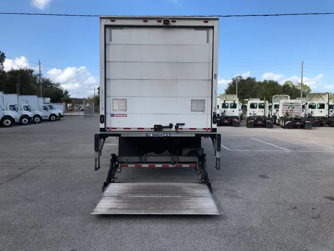 2019 FREIGHTLINER/MERCEDES M2 106