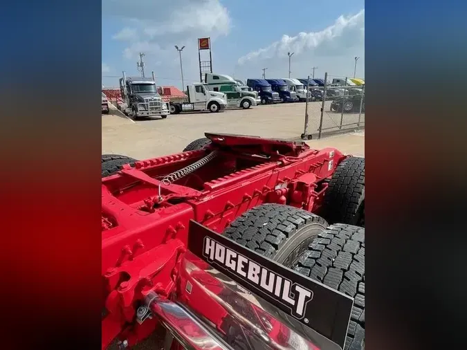 2026 Peterbilt 579