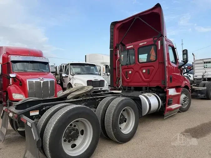2022 FREIGHTLINER CASCADIA 1162b95cd02329fb57bf9fd43d337e2bedd