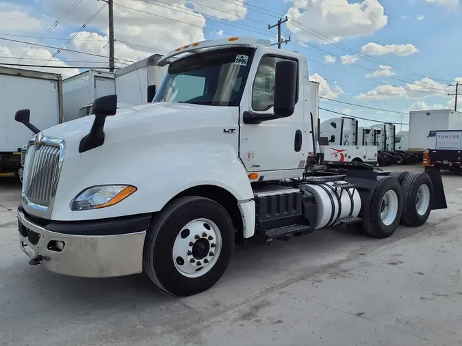 2018 NAVISTAR INTERNATIONAL LT625 DAYCAB T/A2b971296a268e897e4935b505e8568d2