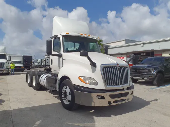 2018 NAVISTAR INTERNATIONAL LT625 DAYCAB T/A