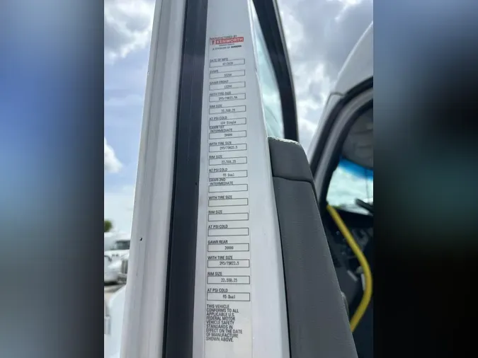 2021 Kenworth T680
