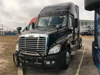 2018 Freightliner CASCADIA 125