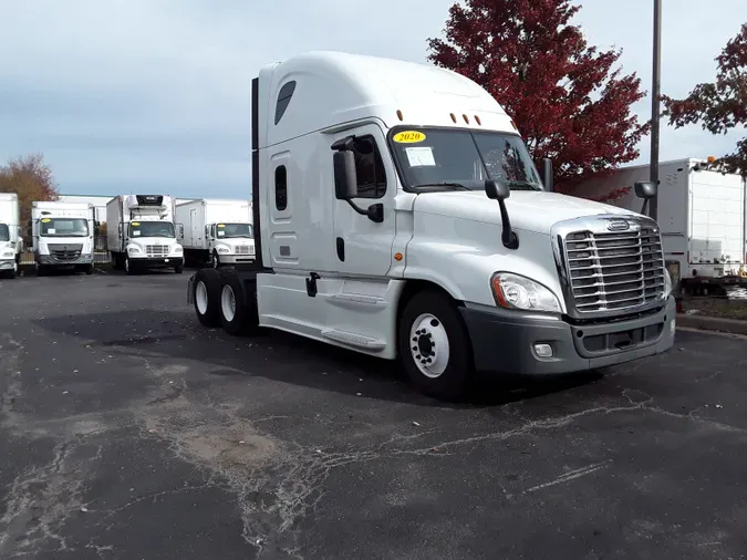 2020 FREIGHTLINER/MERCEDES CASCADIA 125