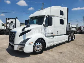 2024 VOLVO VNL64T860