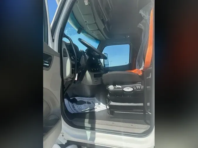2021 Peterbilt 579