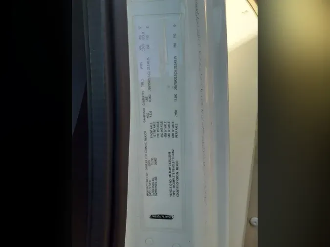 2020 FREIGHTLINER/MERCEDES M2 106