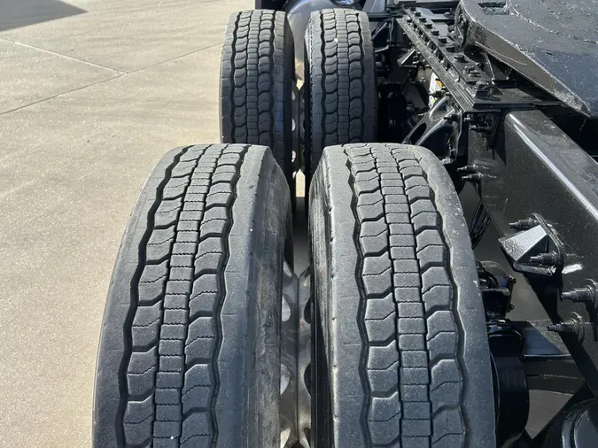 2021 Peterbilt 579