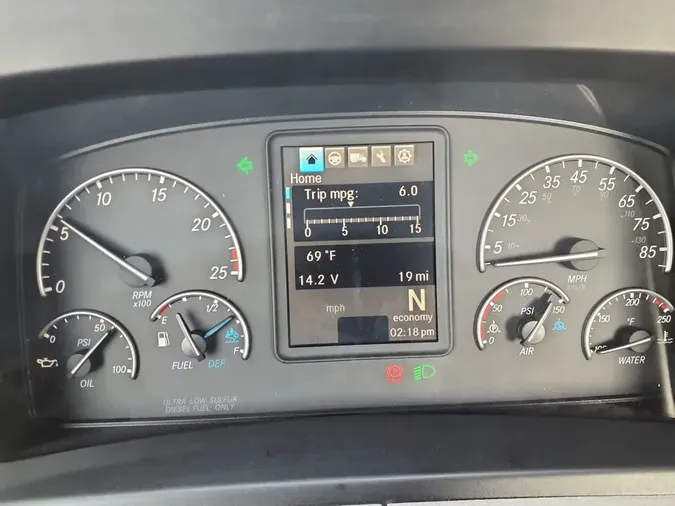 2018 FREIGHTLINER NEW CASCADIA 116