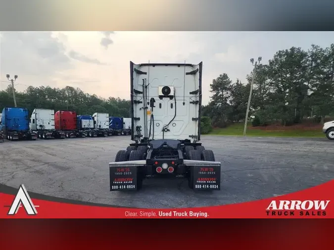 2020 FREIGHTLINER CA126