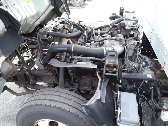 2019 ISUZU NPR HD