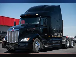 2023 PETERBILT 579