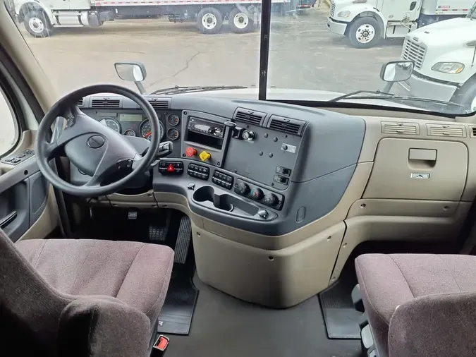 2019 FREIGHTLINER CASCADIA 125