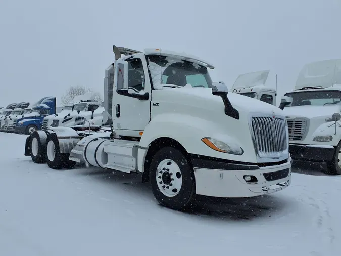 2018 NAVISTAR INTERNATIONAL LT625 DAYCAB T/A