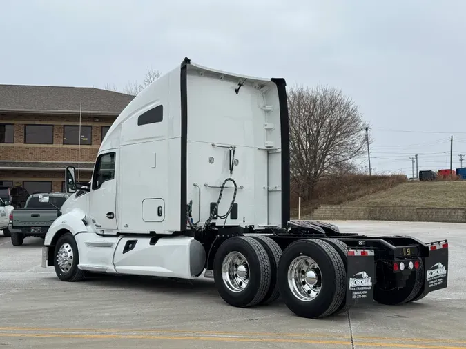 2021 KENWORTH T680