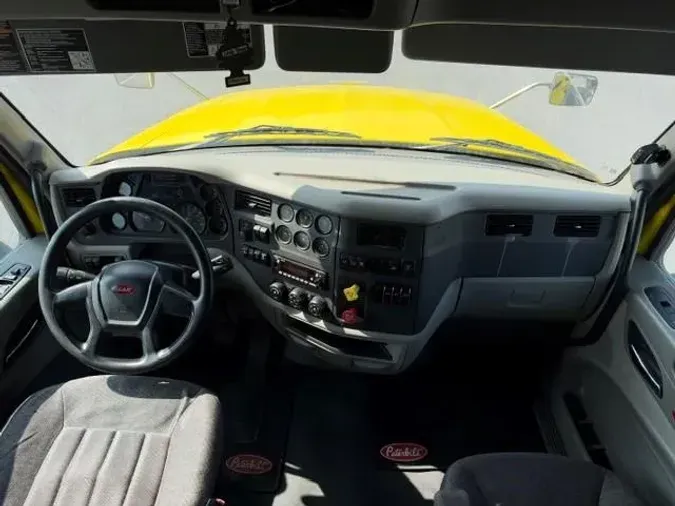 2022 Peterbilt 579