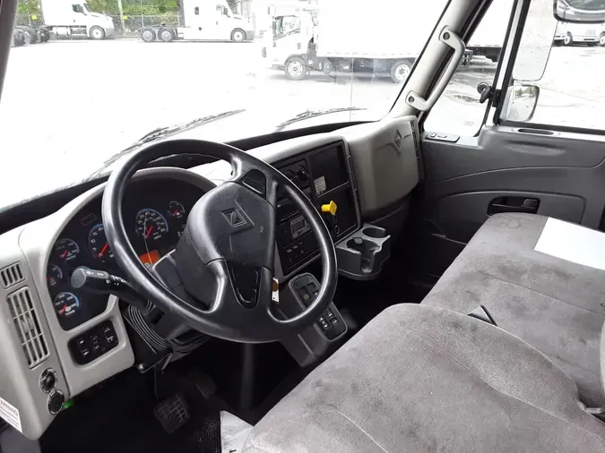 2019 NAVISTAR INTERNATIONAL 4300