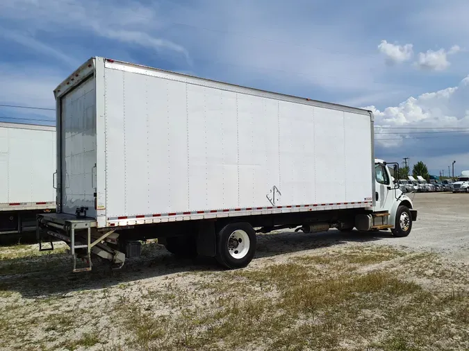 2017 FREIGHTLINER/MERCEDES M2 106