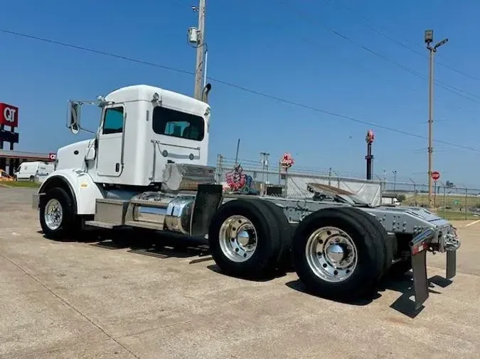 2012 Peterbilt 365