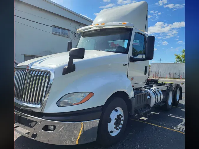 2018 NAVISTAR INTERNATIONAL LT625 DAYCAB T/A2bc673ab479879c2ebe48d4f658b9f17