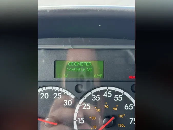 2018 Freightliner Business Class M2 106