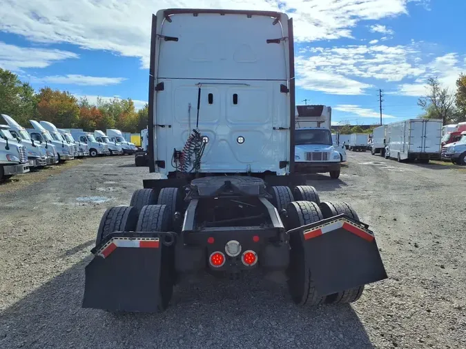 2020 FREIGHTLINER/MERCEDES NEW CASCADIA PX126642bcf8d92e15135c6a46d1be9154e8783