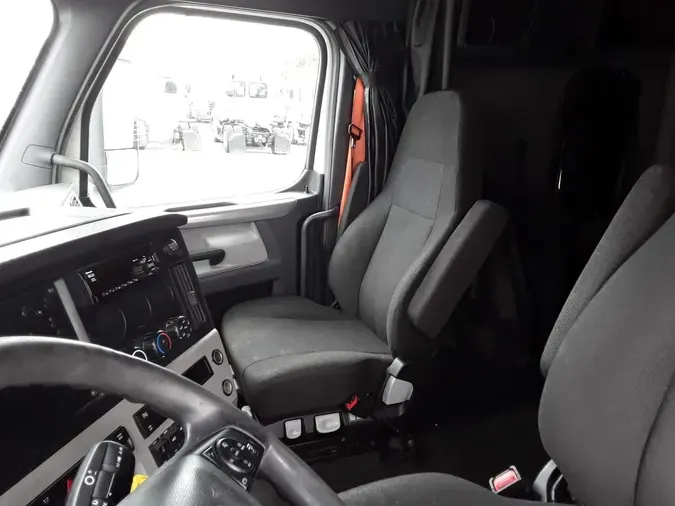 2020 FREIGHTLINER/MERCEDES NEW CASCADIA PX12664