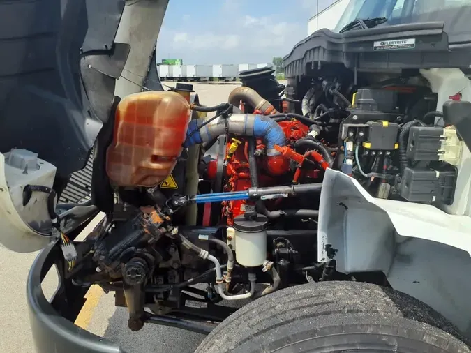 2019 NAVISTAR INTERNATIONAL 4300