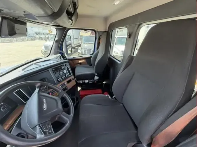 2020 Freightliner Cascadia2bd5ac9e21c4dbc53cb2f7a0b7f09e3c
