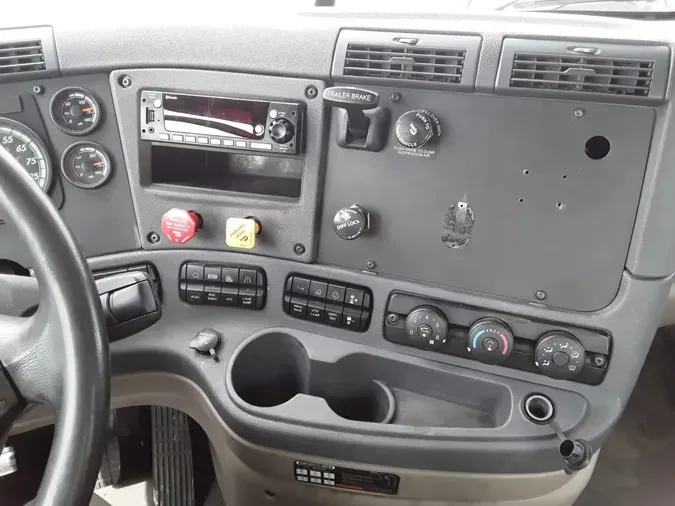2018 FREIGHTLINER CASCADIA 125