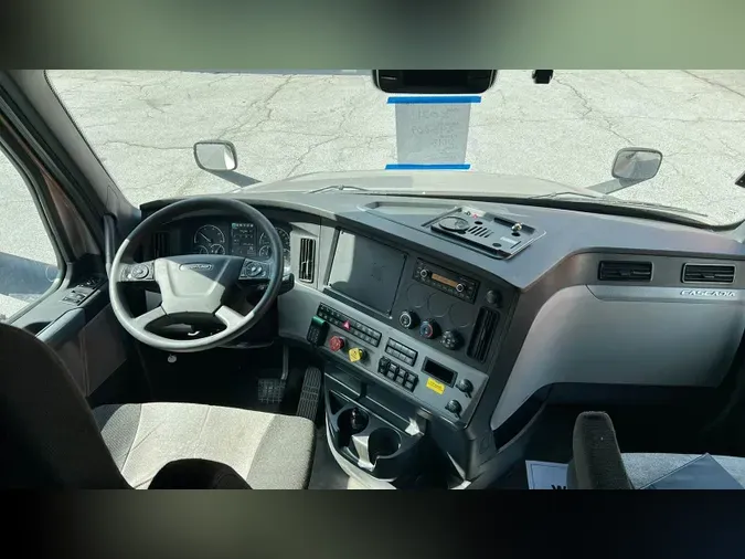 2021 Freightliner Cascadia
