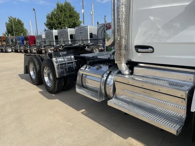 2018 Peterbilt 579