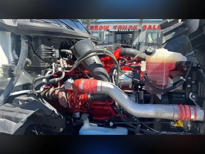 2022 INTERNATIONAL LT