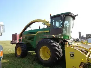 2013 John Deere 7580