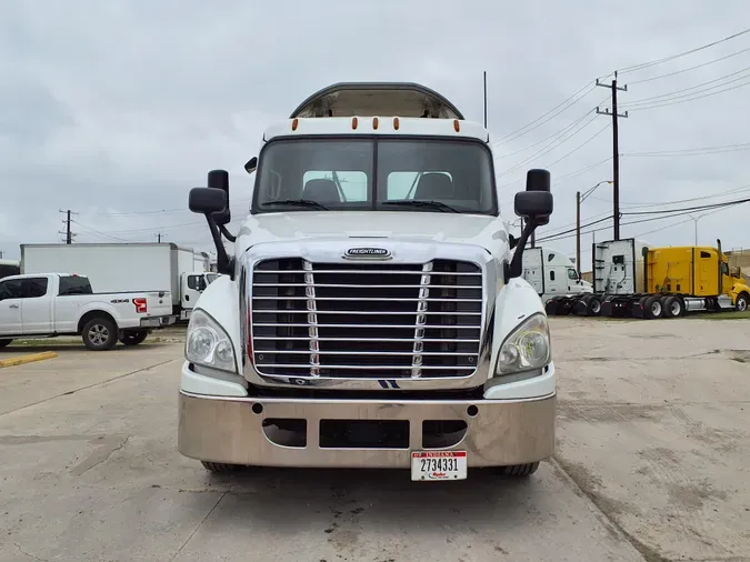 2019 FREIGHTLINER/MERCEDES CASCADIA 125