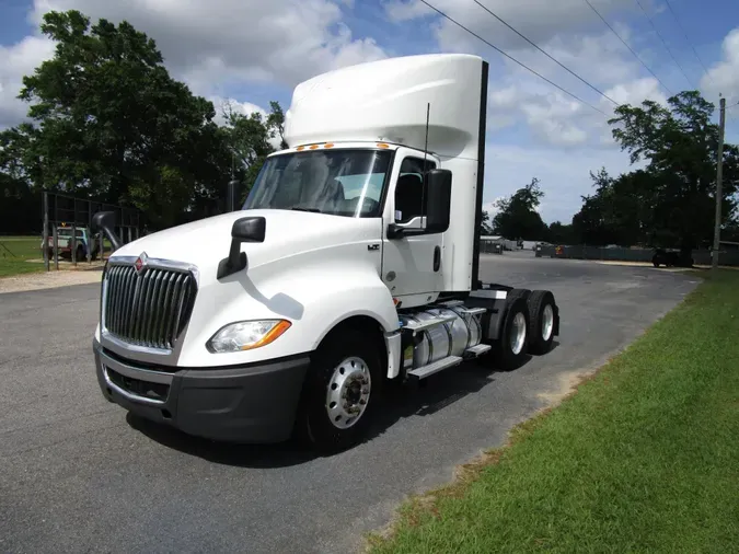 2020 International LT625